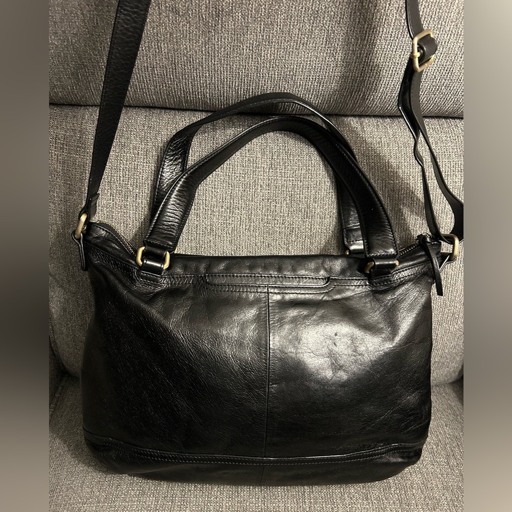 Hobo Black Leather Crossbody Satchel convertible bag